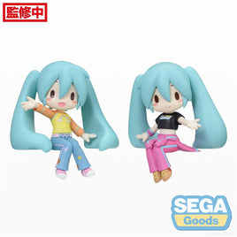 Fuwa Petit -Hatsune Miku x Love and Berry Dress Up and Dance!- Perching Mini Figure -Set of 2