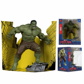 Marvel Studios Wave 1 Spider-Man: Brand New Day Hulk 1:10 Scale Posed Figure with Scene