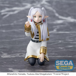 Frieren: Beyond Journey's End PM Perching Figure Frieren -Frieren Poking Something